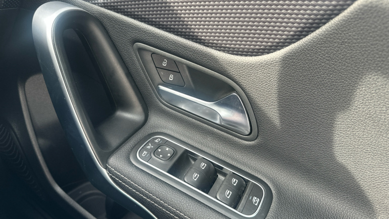 Mercedes-Benz A-Class A180d Sport Executive 5dr Auto Diesel Hatchback